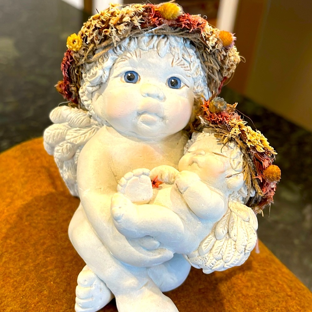 🎩DREAMSICLES 1995 HUSHABY BABY CHERUB ANGEL HAND-PAINTED/SIGNED EUC